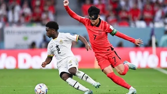 卡塔尔世界杯：韩国2比3不敌加纳