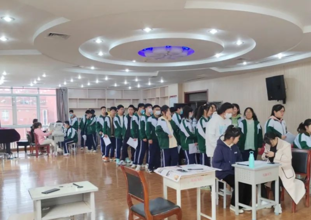 西安市中心醫院眼科團隊完成臨潼區2022年秋季學期視力普查工作