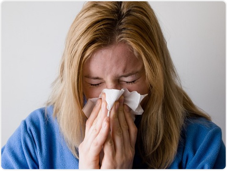 换季容易诱发过敏性鼻炎？教你4招可缓解过敏性鼻炎！