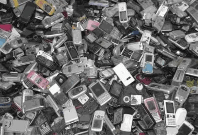 我国每年废弃手机约4亿部 回收利用仅10%