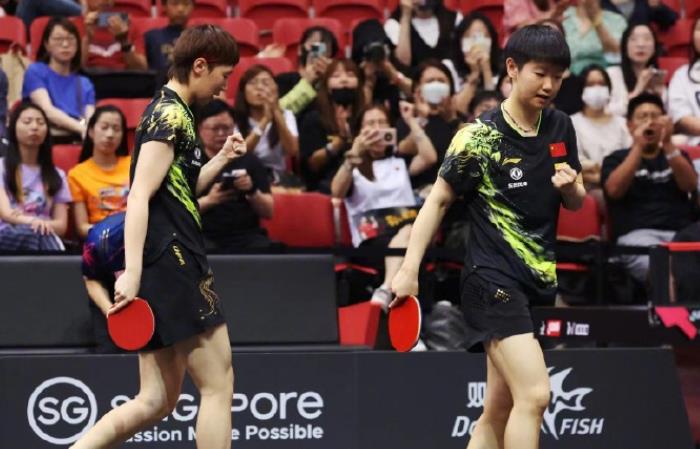 喜报！国乒提前锁定WTT新加坡大满贯女双冠亚军