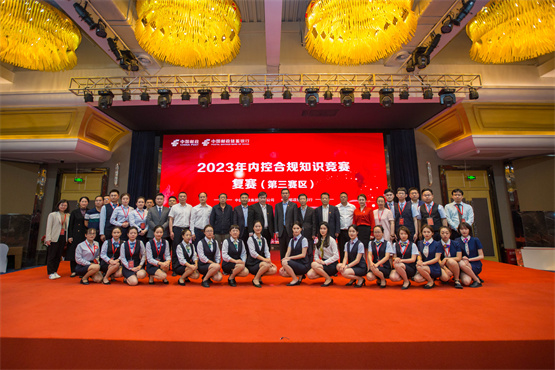 01rG0HDxkEny7P8d.jpg 1.jpg