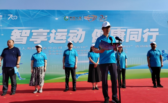 PCRvccoYimNic2lb.png image.png