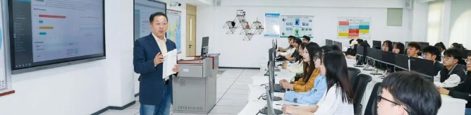 gizfmnQ05wnMC68s.png image.png