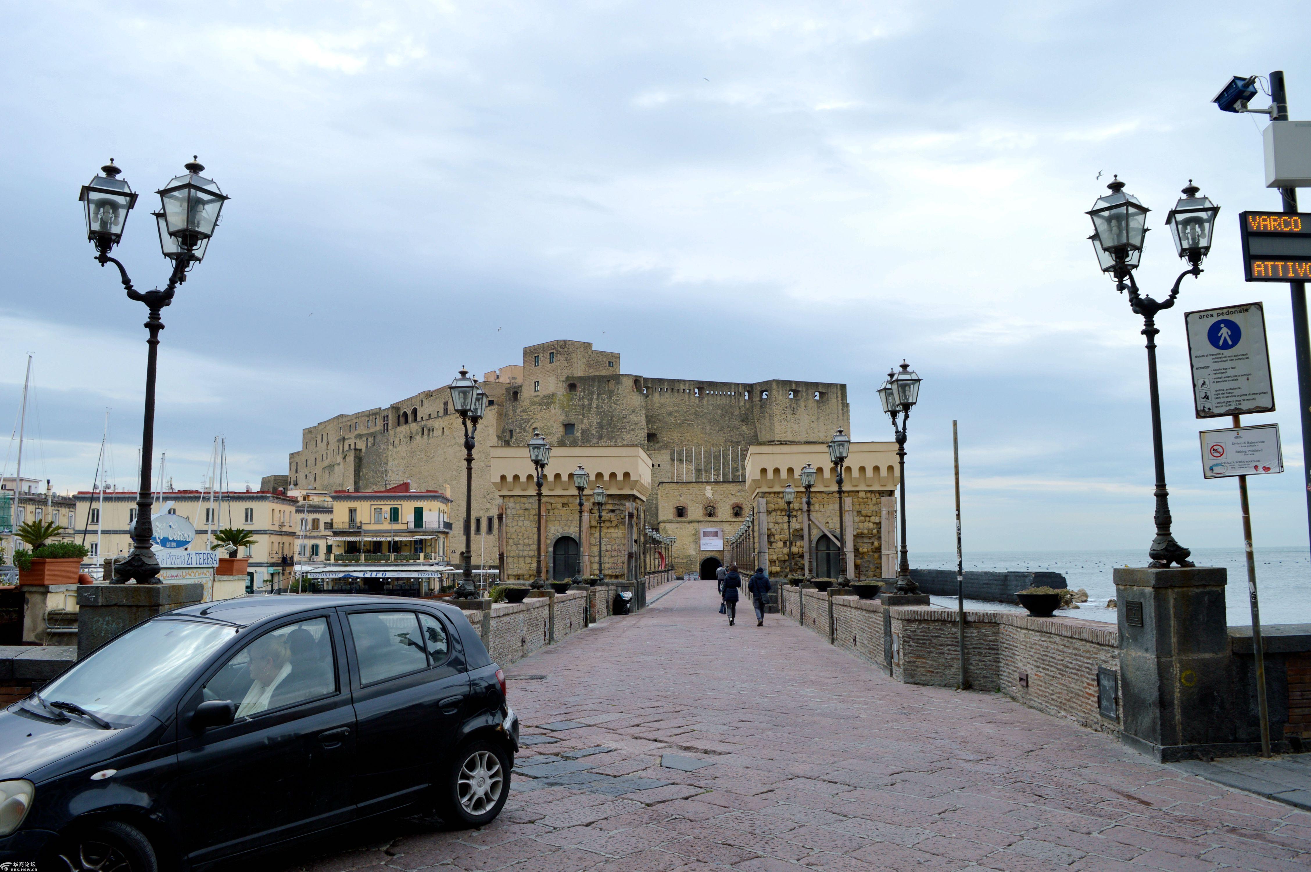 天马行空看世界走马观花意大利那不勒斯蛋堡篇