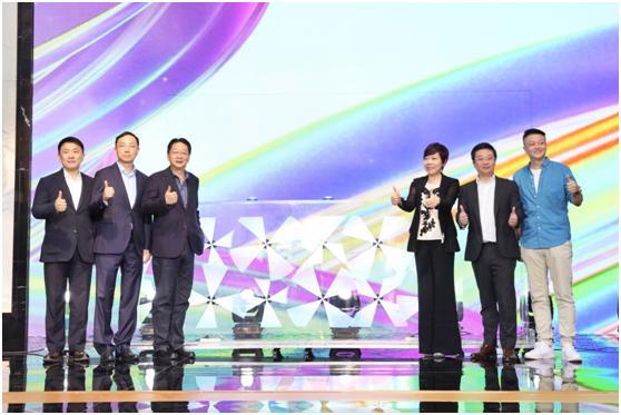 苏宁联手东方卫视，打造618“Surper Show”直播盛典