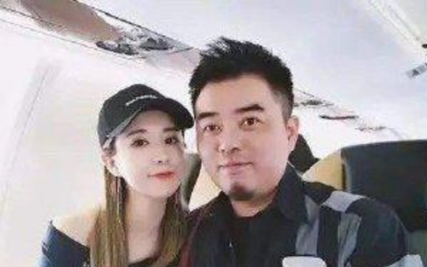 老公被嘲是“有钱老男人” 薇娅回击：没我有钱