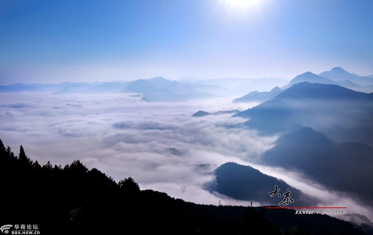 大秦岭晚霞云海美哉壮哉