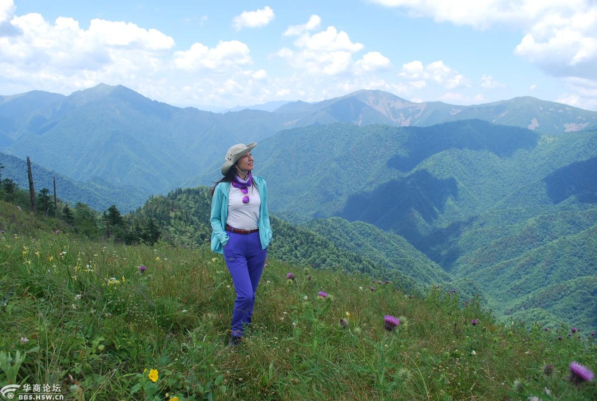 随思思旅行狗扒梁漫步