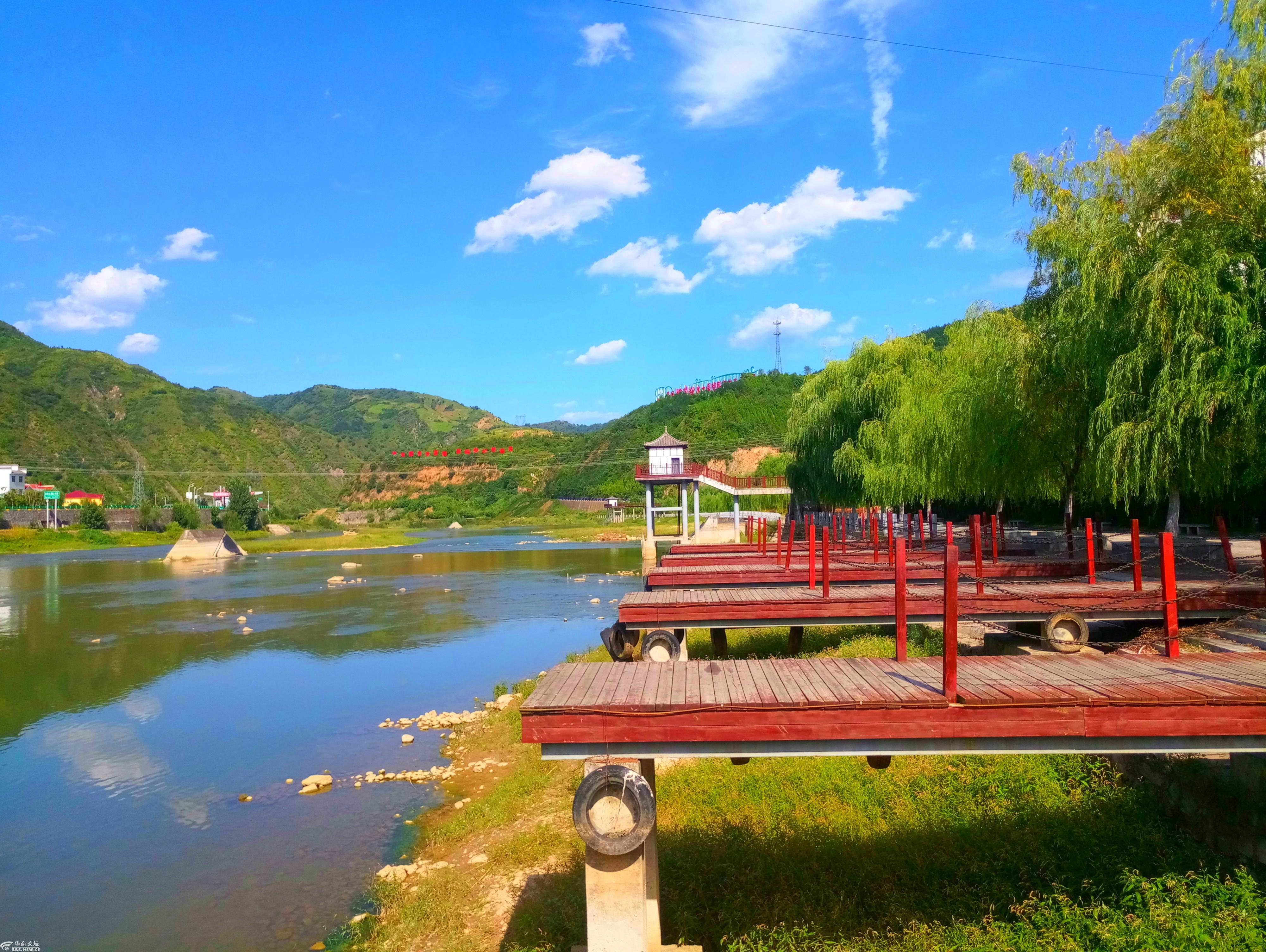 水旱码头"竹林关"