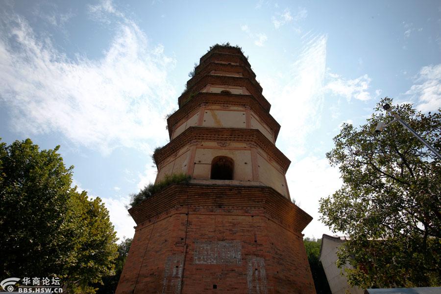 游拍周至大秦寺塔