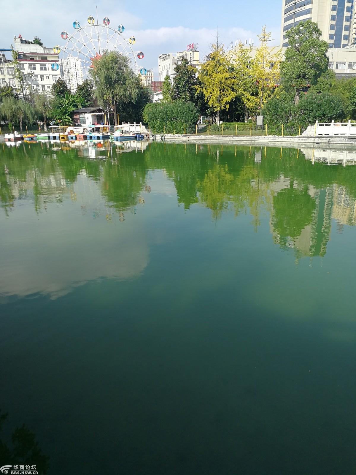 安康兴安公园,碧水如翡翠