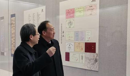 华商头条|第二十五届西安碑林国际临书纪念展开展 展览共展出87件作品
