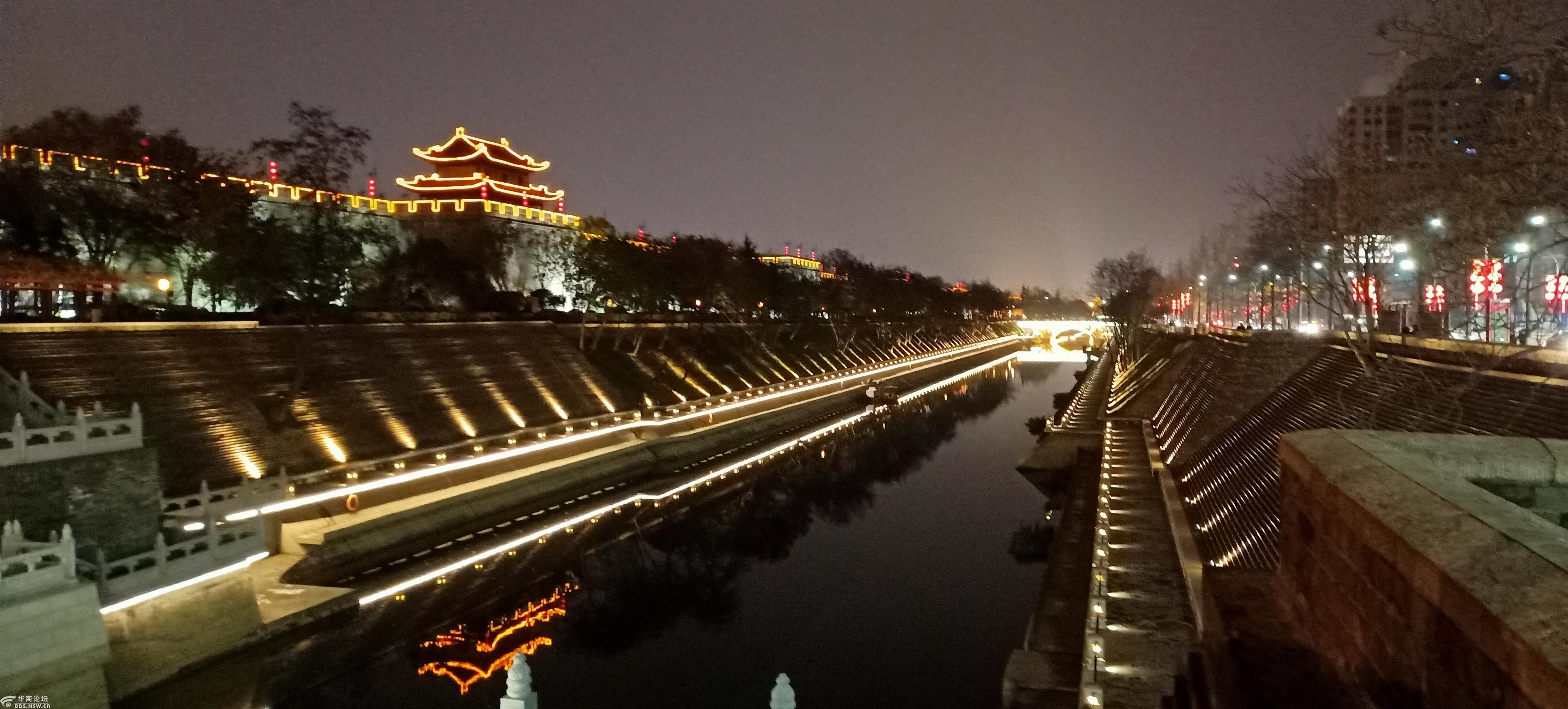 北京护城河夜景图片