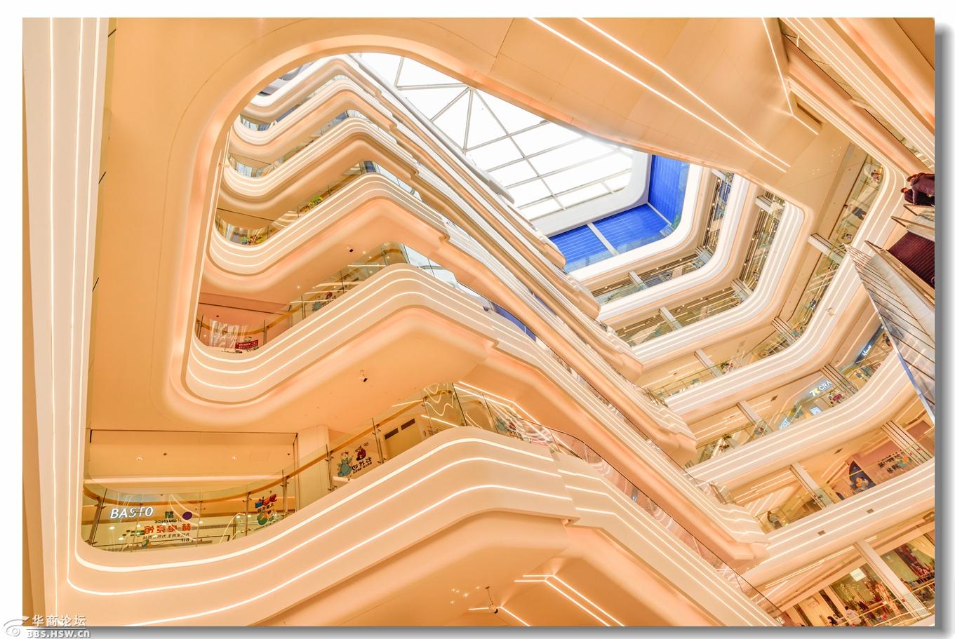 西安新晋网红打卡地丈八东路立丰城国际购物中心