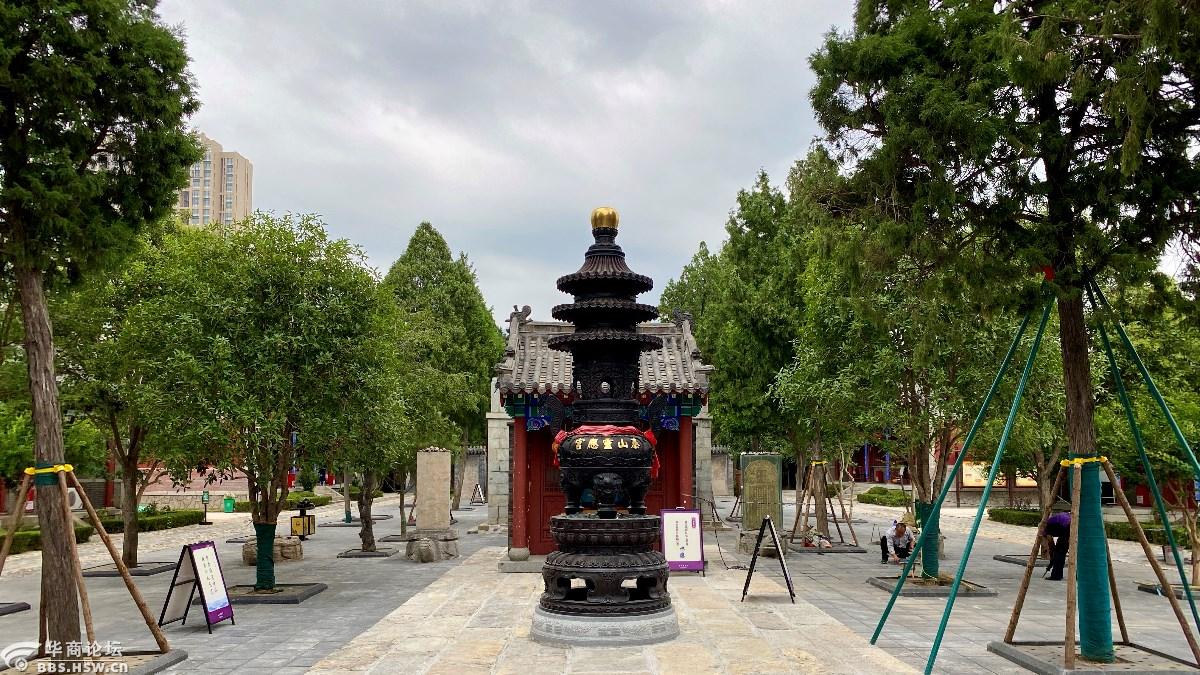 跟着我的镜头去旅行泰安应灵宫