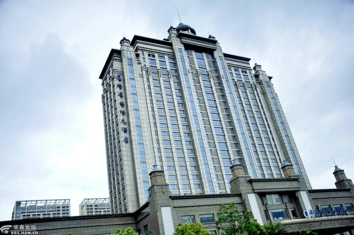 世界风情步行街,防城港市游乐呵!