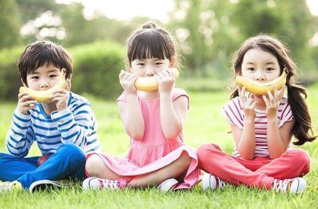 华商头条|重磅！三孩生育政策来了 西安适龄父母准备好了吗？