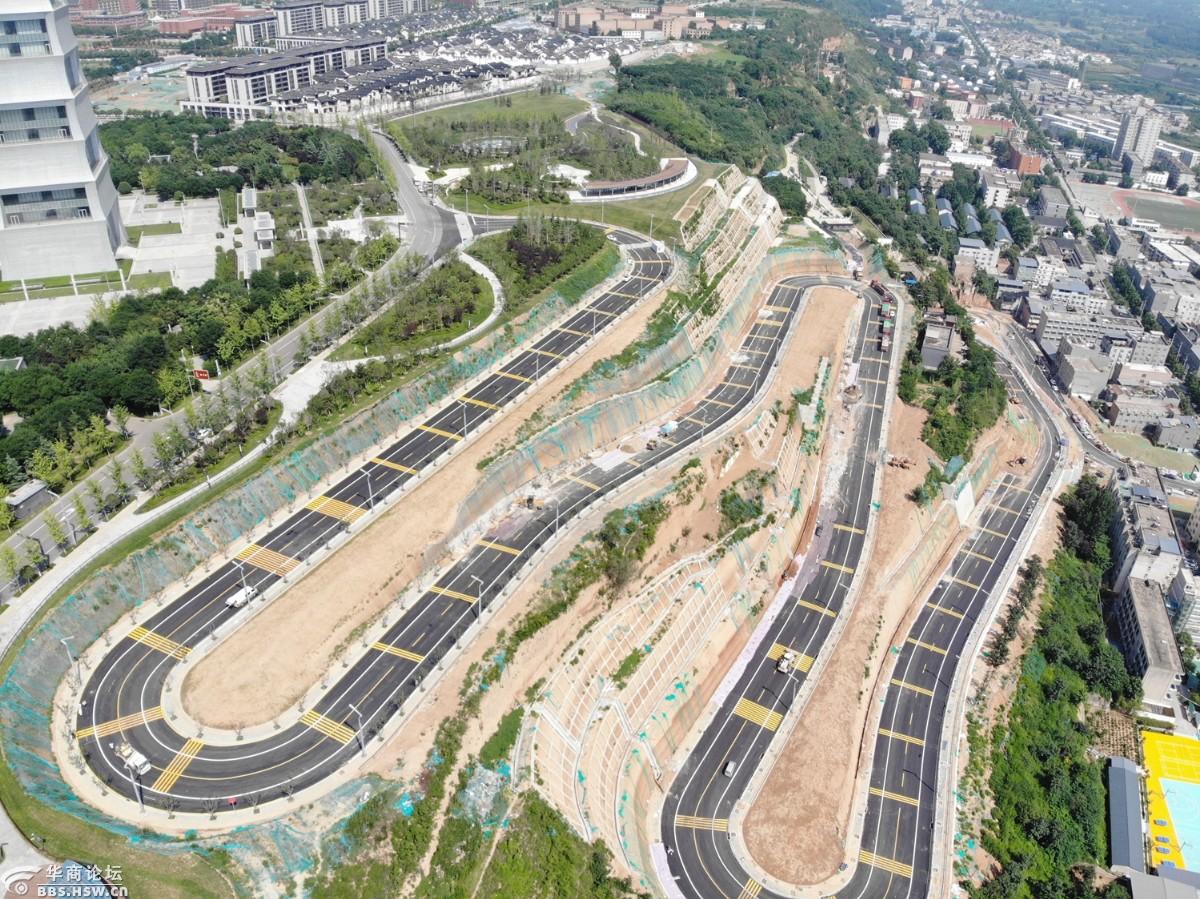 见证西安航天城下塬路
