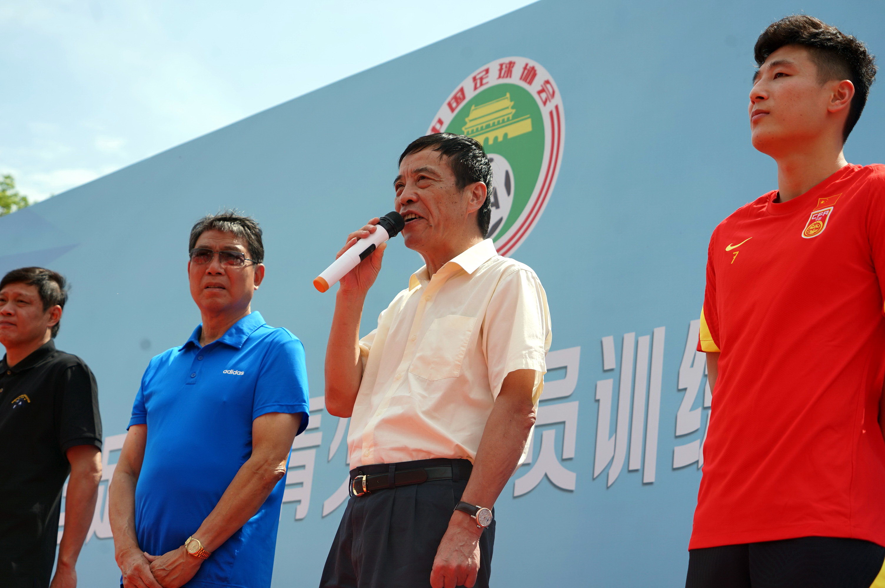 范志毅、徐根宝、陈戌源和武磊。