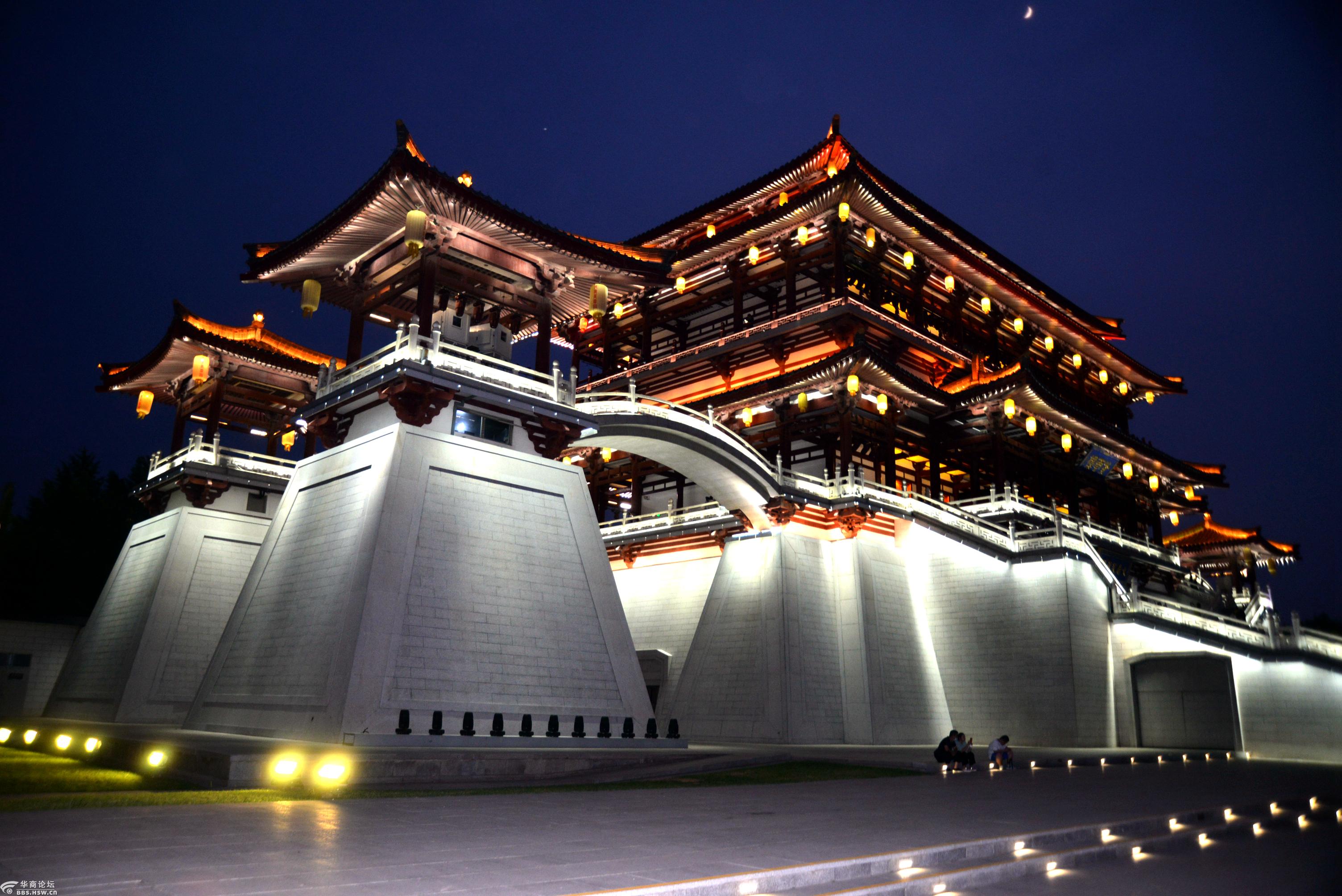 主题:夜游大唐芙蓉园,疑是梦境开元年.