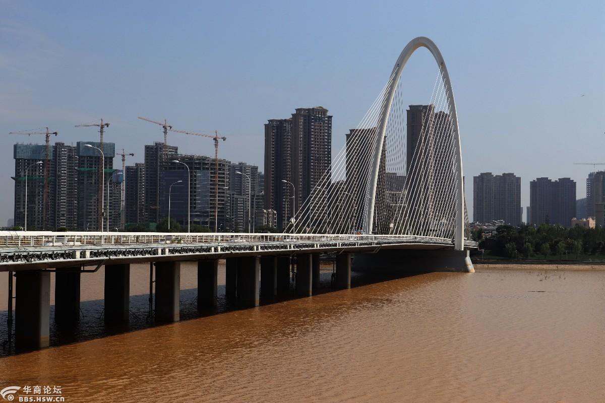 主题:走马观花看西安奥体中心