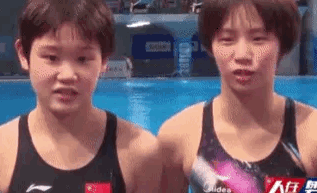 0082glHZly1gsx0cn9u5tg308t05dh2y.gif