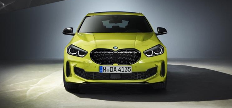 华商头条|最大功率306马力 宝马M135i xDrive官图