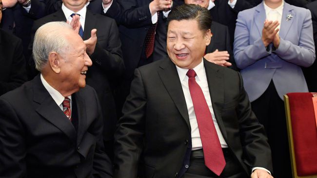 第1视点丨科技奖励大会后，总书记这一举动很暖心