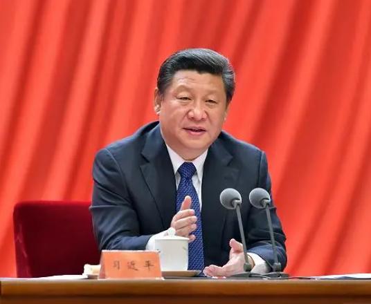 “人民把权力交给我们，我们就必须以身许党许国、报党报国，该做的事就要做，该得罪的人就得得罪。”