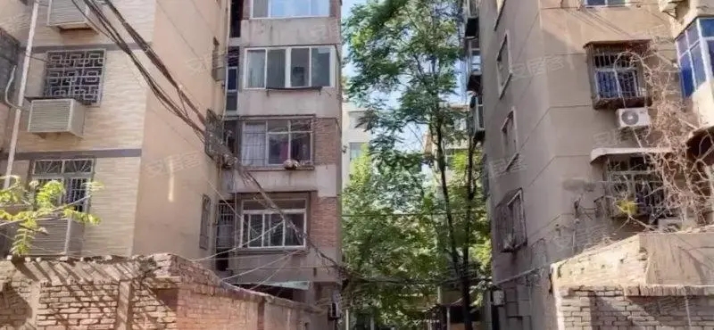 华商头条|呼声回应|东石围小区是否会进行改造？桃园路街办：已纳入金光门东棚户区改造