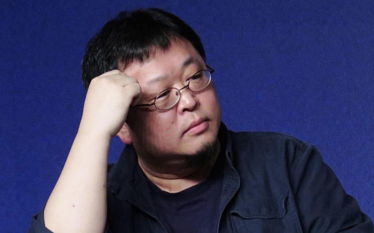 罗永浩吐槽苹果文案后 网友发现他在玩陌生人社交软件
