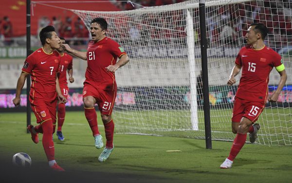 武磊点球破门！国足1-1战平澳大利亚 结束今年全部比赛