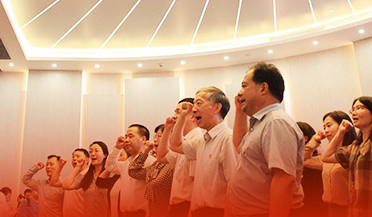联播+｜跟着总书记领悟党的宝贵经验——坚持自我革命