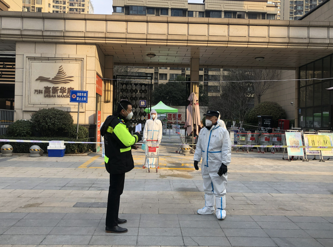 9岁女孩写给警察爸爸的一封信：您和所有医护人员是最美逆行者 