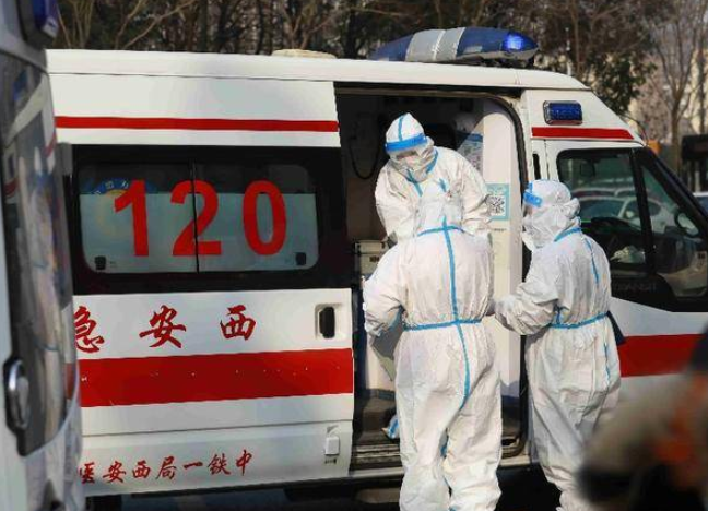 华商头条|华商记者探访三家定点救治医院：均可24小时电话预约 患者就诊全部闭环管理