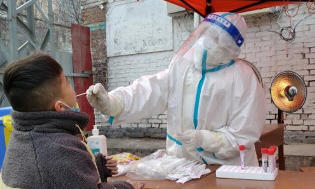 华商头条|防疫不力 河南安阳多名公职人员被处分、61家单位被问责