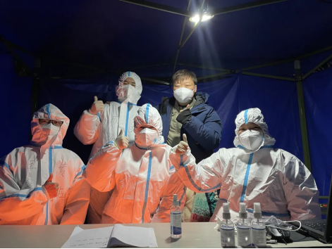 西安经开区首创国际城封控链专班同心抗疫终获胜利曙光