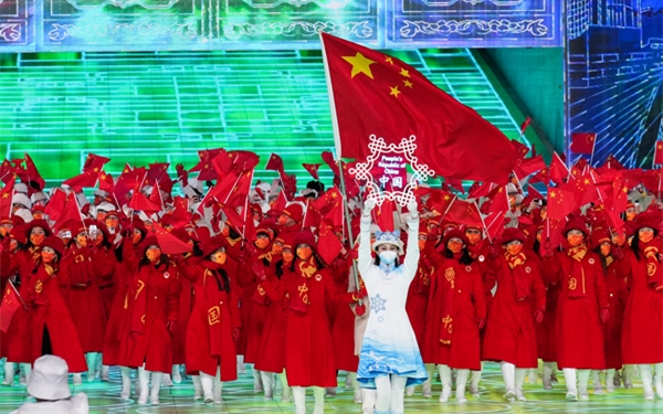 中国代表团冬奥开幕式旗手是谁？记住他们：赵丹、高亭宇