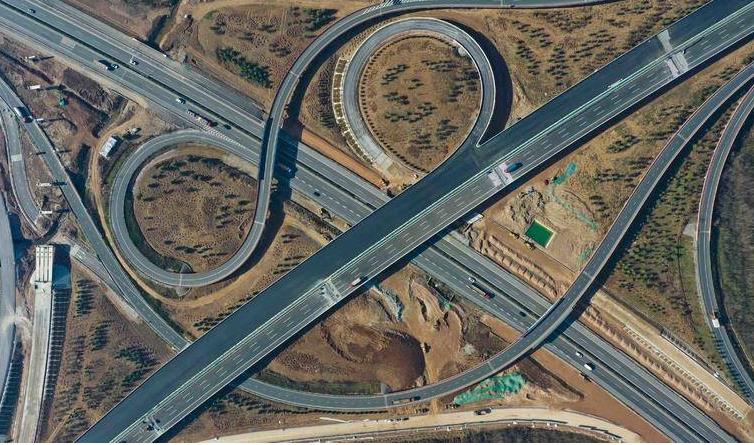 西安外环高速公路高新段建成通车 全线年内建成