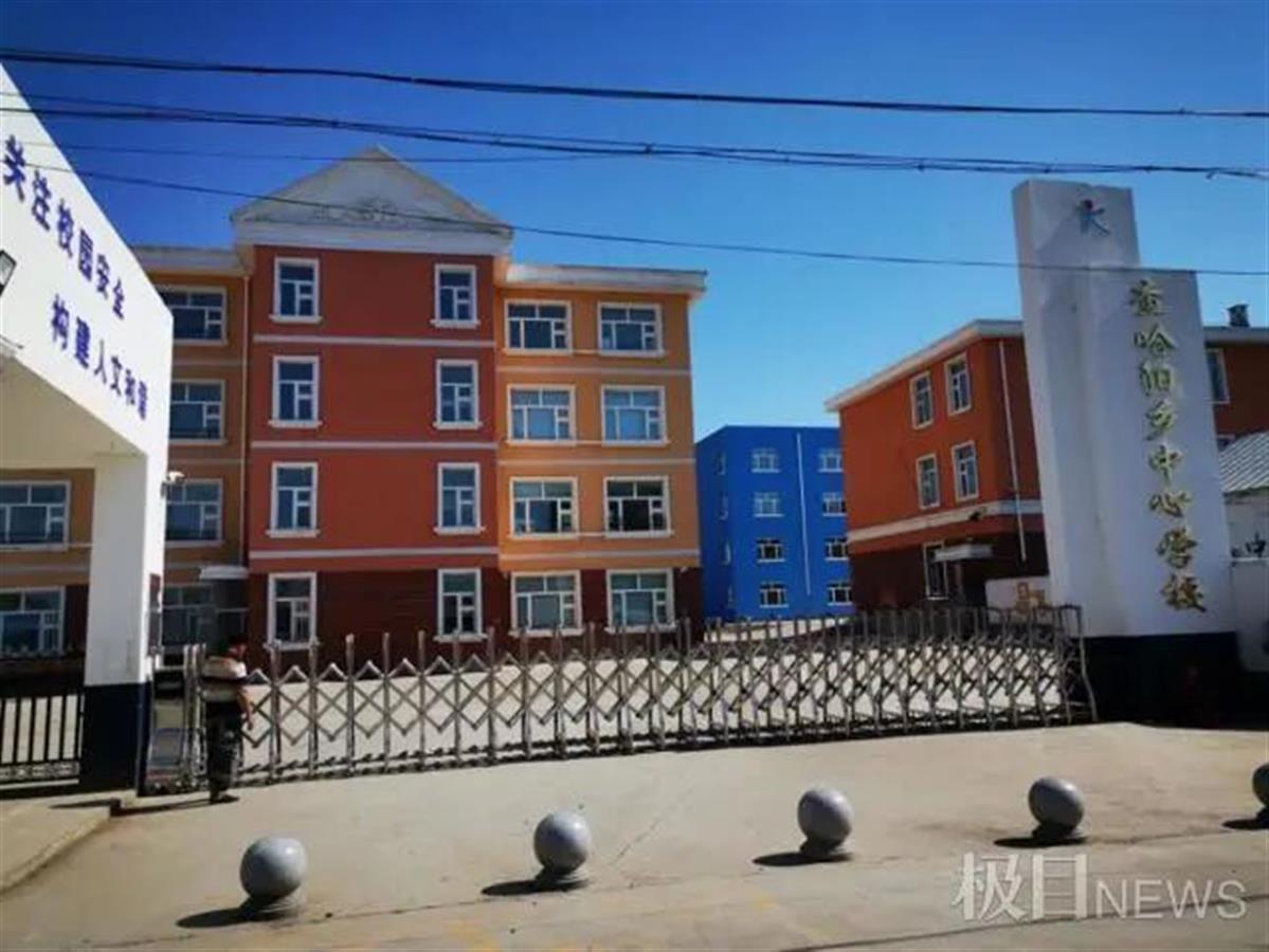 黑龙江中学生遭8人追打坠河身亡案今日开庭 律师：或涉过失致人死亡罪
