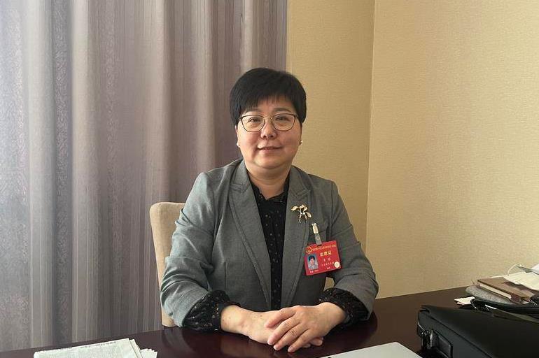 华商头条|西安两会|代表李莉：加速“西安区域医学检验中心”建设 让居民在家门口享受优质的医疗服务