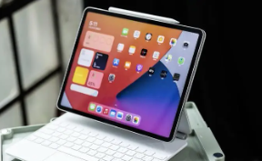 华商头条|曝苹果正开发iPad OS新功能：M1 iPad Pro /Air 5 连接键盘时App自动启用浮动窗口