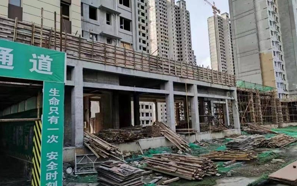 华商头条|【华商调查】西咸新区绿地兰亭公馆至少5.58亿购房款未进入监管专户