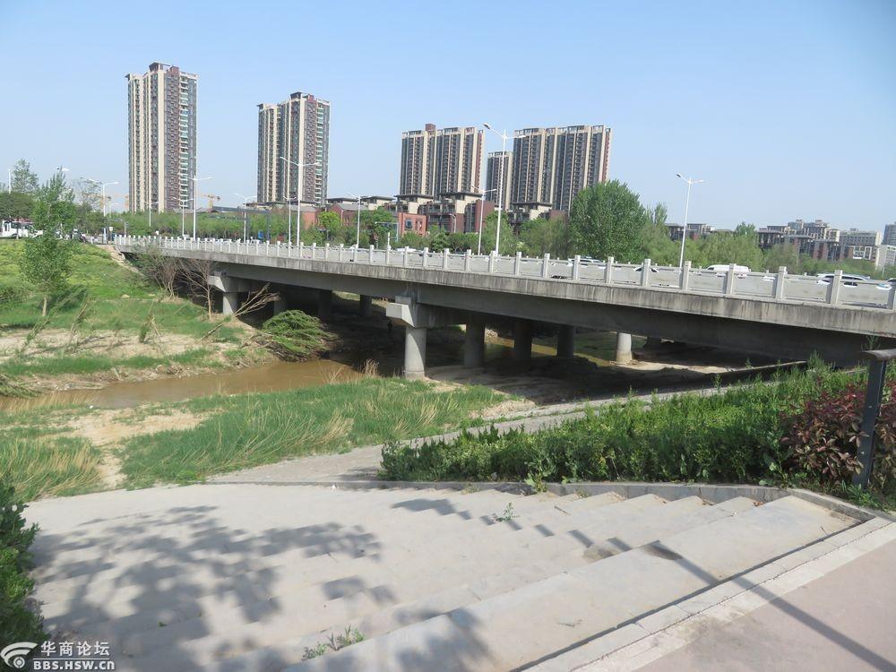 骑行浐河绿道欣赏怡人美景