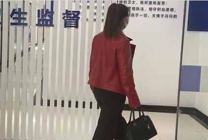 陕西一准新娘祛斑美容变“毁容” 投诉多个部门无结果