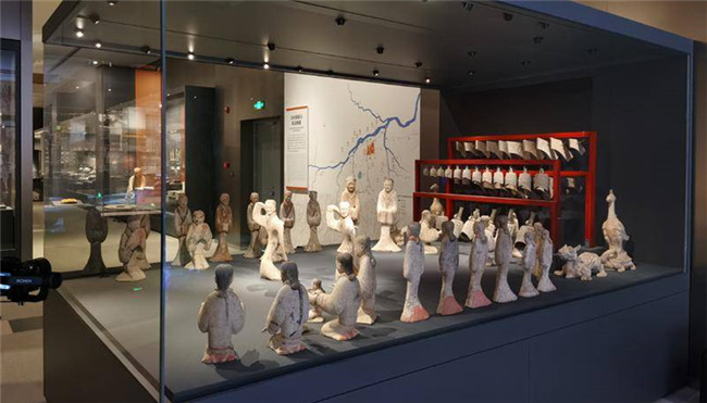 探馆陕西考古博物馆：泾阳大堡子汉墓又出土成套乐舞陶俑