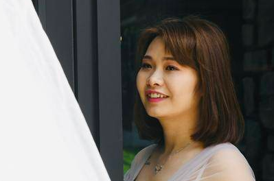 “职业趣多多”之职业伴娘：是个操心活 为新娘提供贴心服务