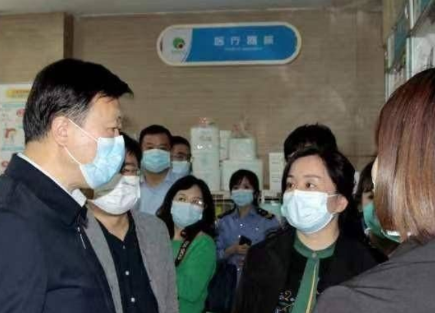 省市联合检查疫苗及药品管理 要求切实解决好封控区和管控区群众购药难