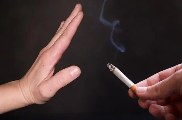 广州一游戏公司要求戒烟后才可入职？员工：老板不吸烟 去年已开始实行